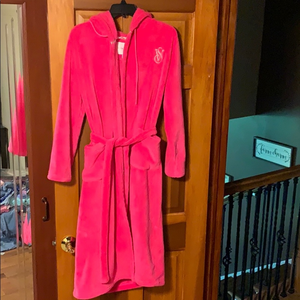 Victoria Secret Pink Hooded Robe